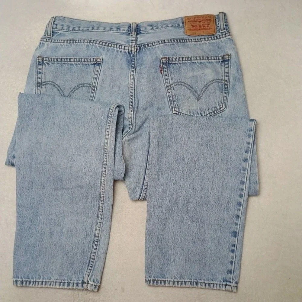 Levis 550 Jeans Mens 35x31 Blue Y2k Relaxed Tapered Light Wash Denim 5-Pocket